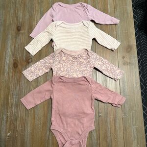 SOLD Baby girl onesie set